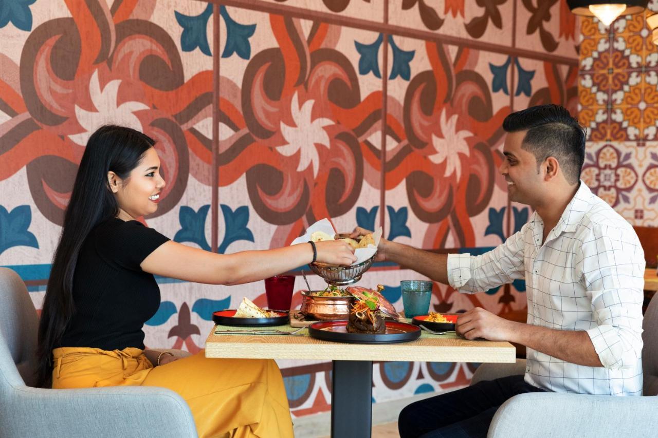 Aparthotel Adagio Dubai Deira Ngoại thất bức ảnh