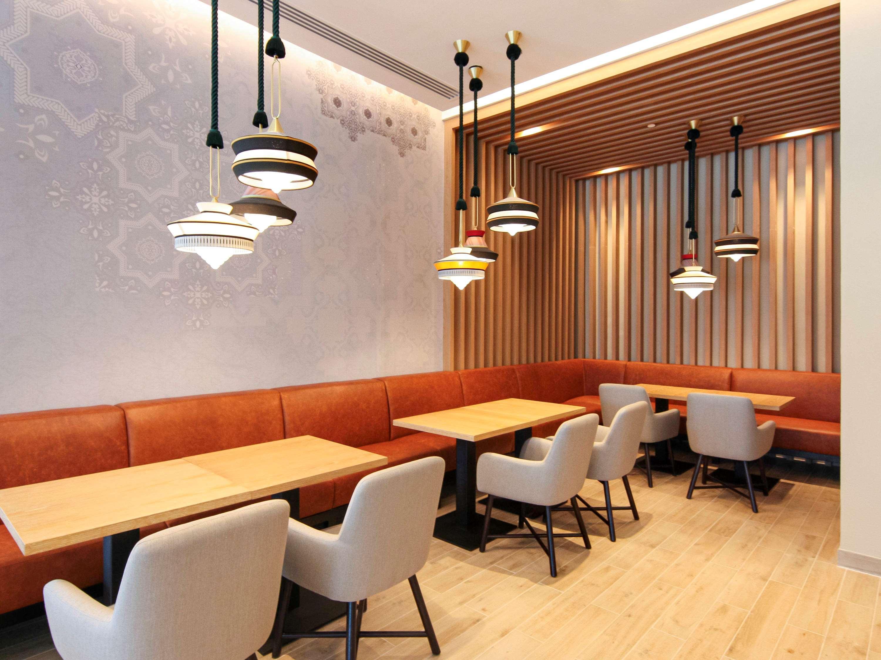 Aparthotel Adagio Dubai Deira Ngoại thất bức ảnh