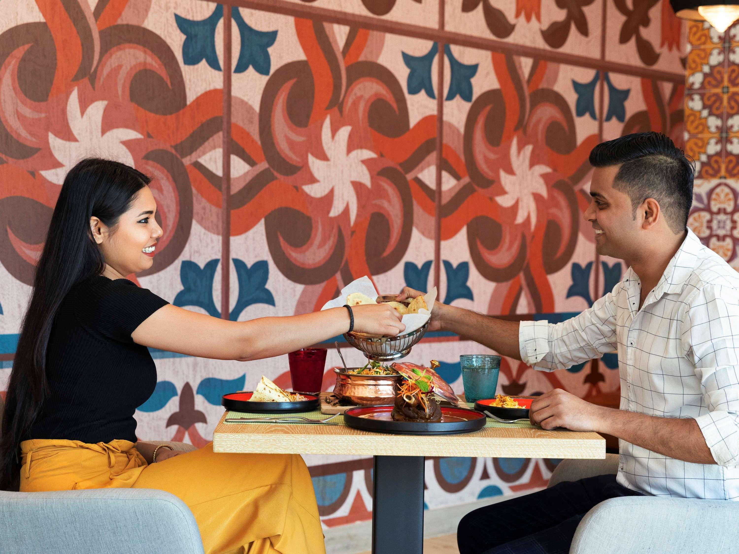 Aparthotel Adagio Dubai Deira Ngoại thất bức ảnh