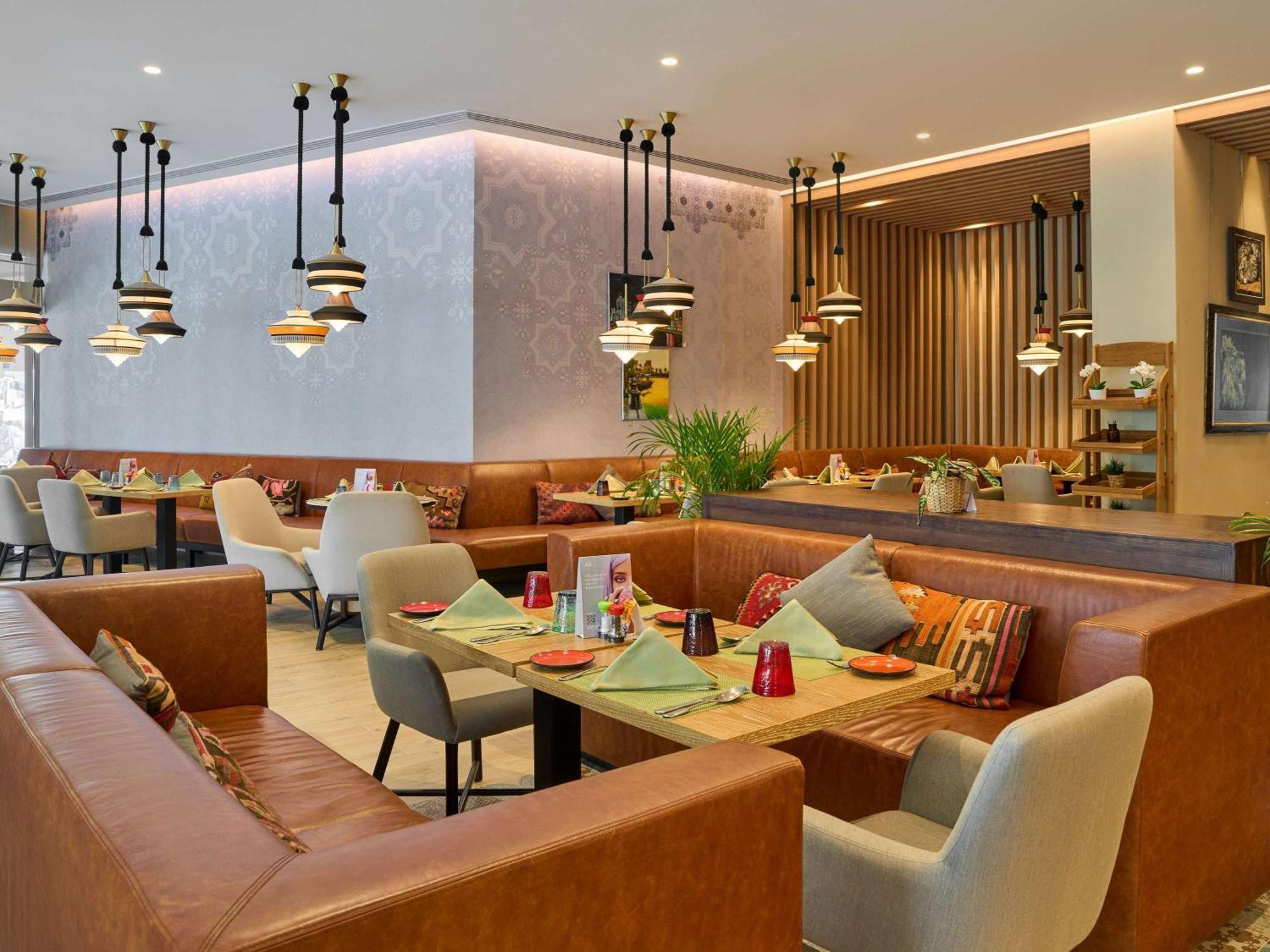 Aparthotel Adagio Dubai Deira Ngoại thất bức ảnh